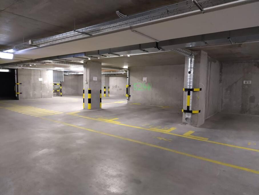 Marone 209 Budapest ~ Ac/Balcony/Indoor Parking Exteriör bild